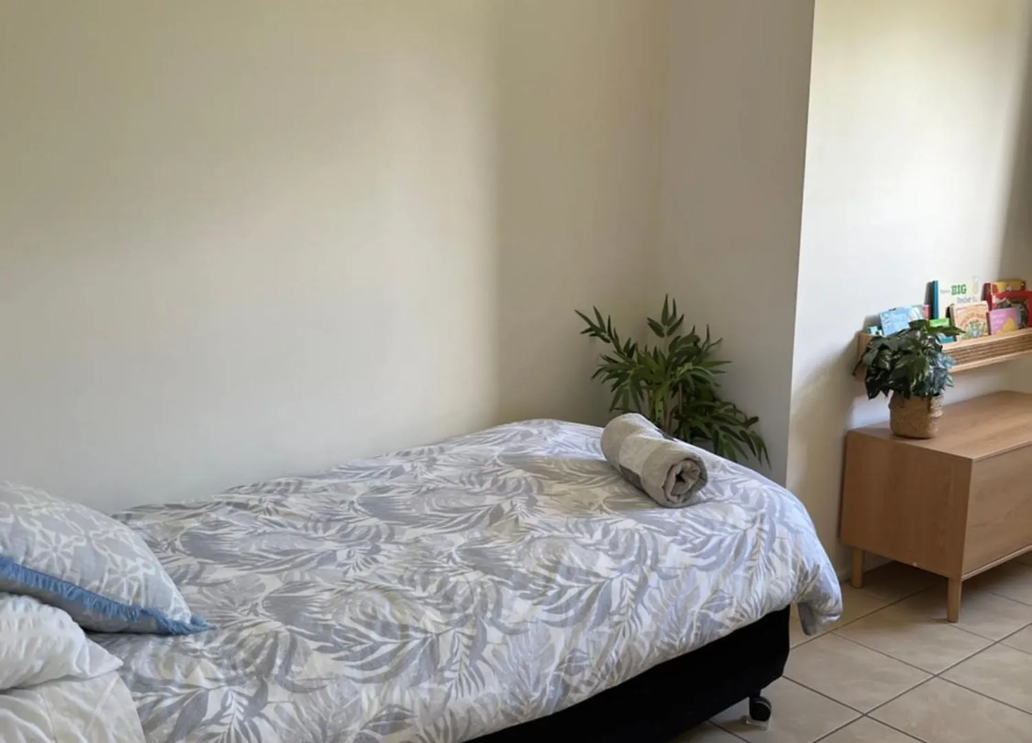 Trinity Beach Sea Breeze 3 Bedroom Apartment